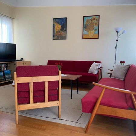 Bright Top Floor Apartment With Free Parking Скопье Экстерьер фото